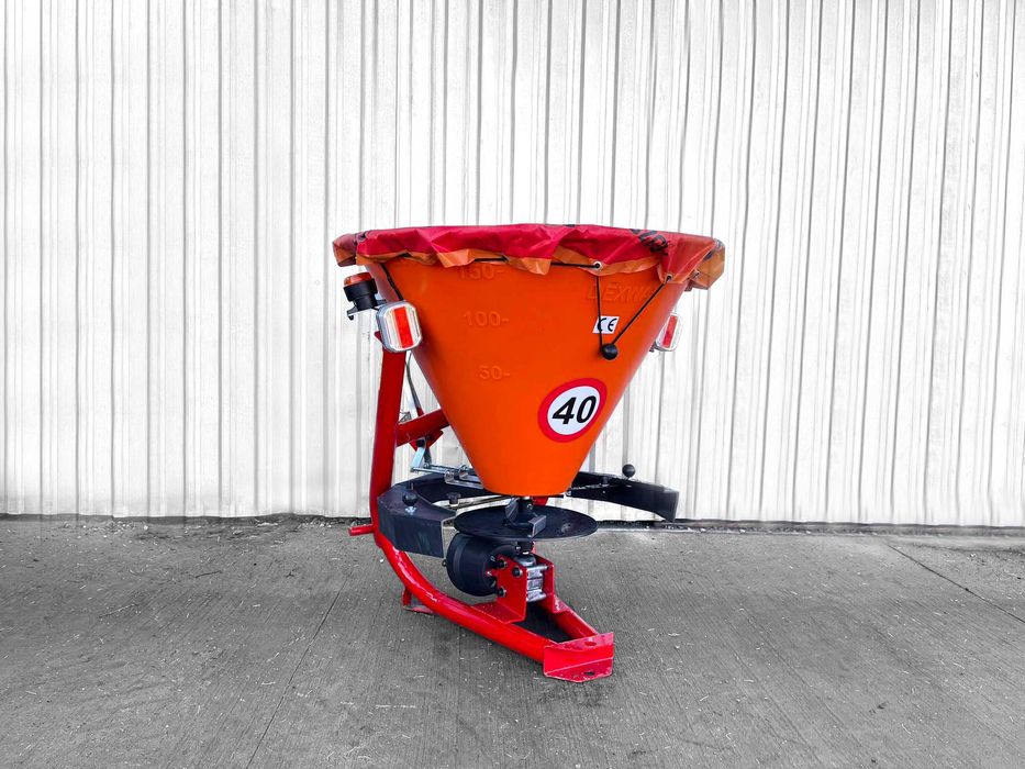 Posypywarka komunalna soli pasku samozaładowcza Nowa 120 cm Do ciągnik