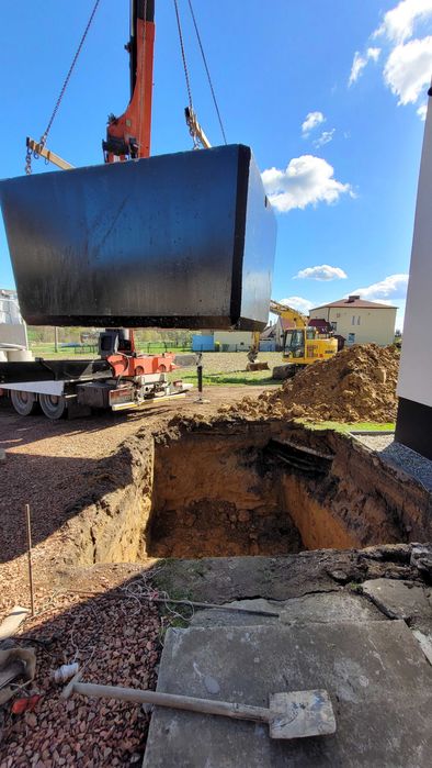 Budowa Domów fundamenty plyty fundamentowe Koparka zasypka piasek hds