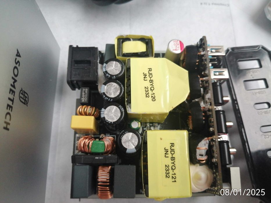 ASOMETECH ASGaN-016 (GaN-021)
140W 5-Ports Poweful GaN Charger