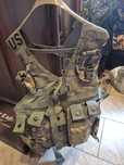 Kamizelkę taktyczna z oporządzeniem US Army UCP ASG