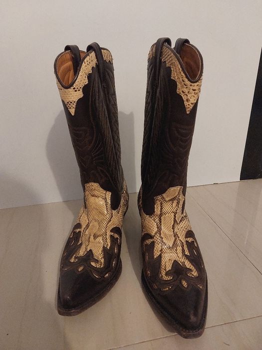 Buty kowbojki...