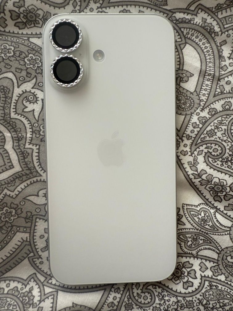 iPhone 16 branco 128gb
