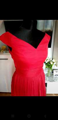 Długa czerwona sukienka (studniówka, bal, wesele)