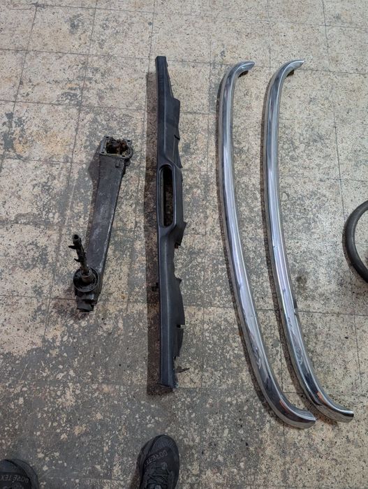 Muitas peças Mini clássico para desocupar