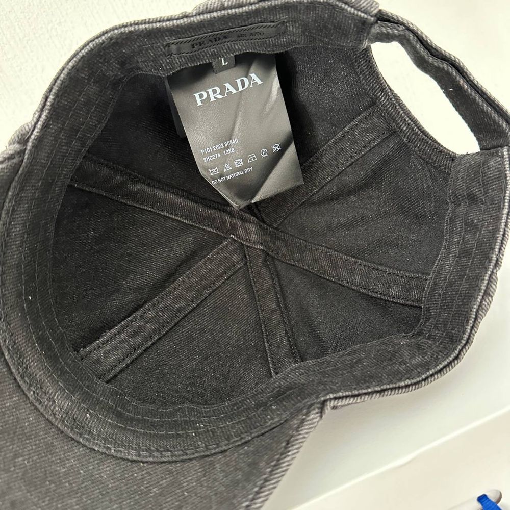 Бейсболка джинсовая Prada оригинал