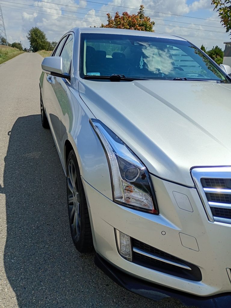 Cadillac ATS. Stan idealny!! Niski przebieg!