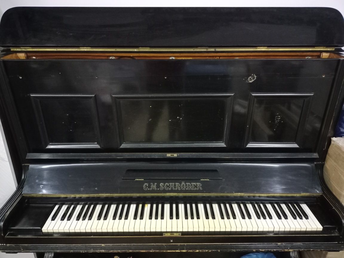 Продается пианино Шрёдер.Киев
