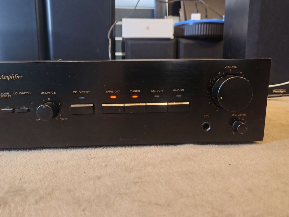 TEAC A-X400 - wzmacniacz stereo