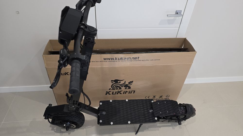Kugoo Kukirin G4 електросамокат