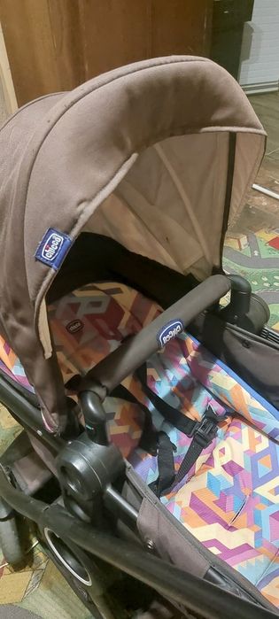Дитяча коляска Chicco Urban з люлькою 2 в 1.