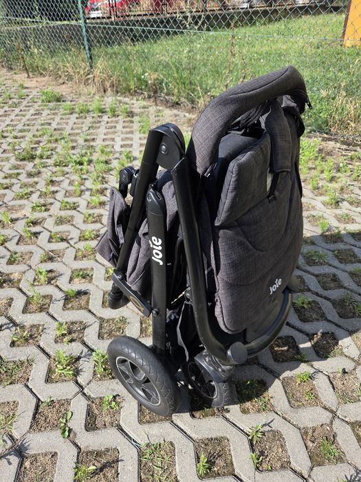 Wózek dziecięcy, spacerówka firmy Joie