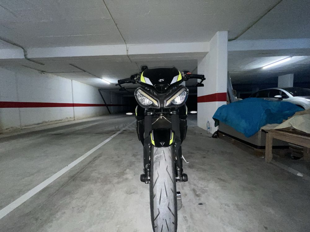 Triumph Street Triple 765RS 2022