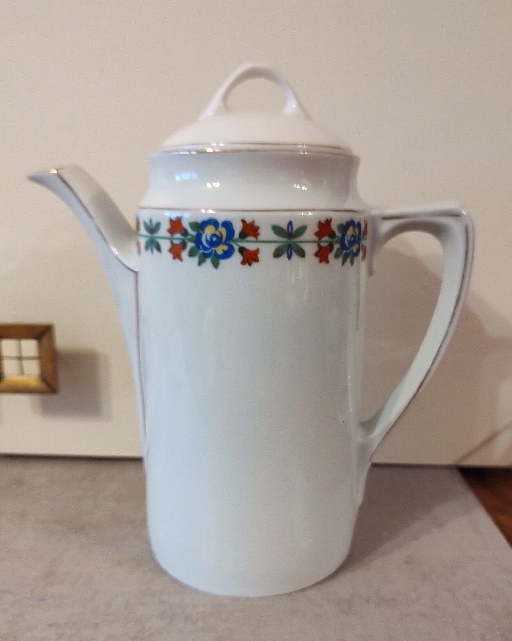 Dzbanek stara porcelana 1,4 l.