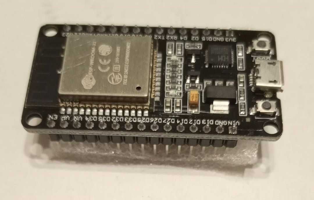 Модуль Wi-Fi 2,4 GHz ESP-32 30 pin драйвер CH9201X разъём micro USB