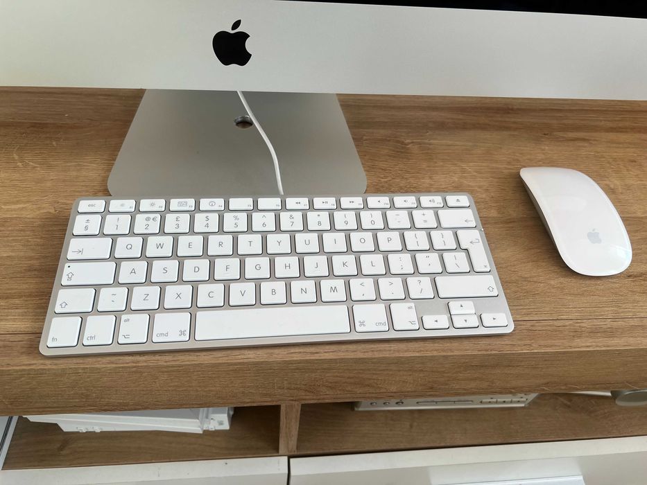 iMac Retina 5K 27" Intel i7 4,2 GHz  32 GB DDR4 - PRO 580 8GB Ram 2017