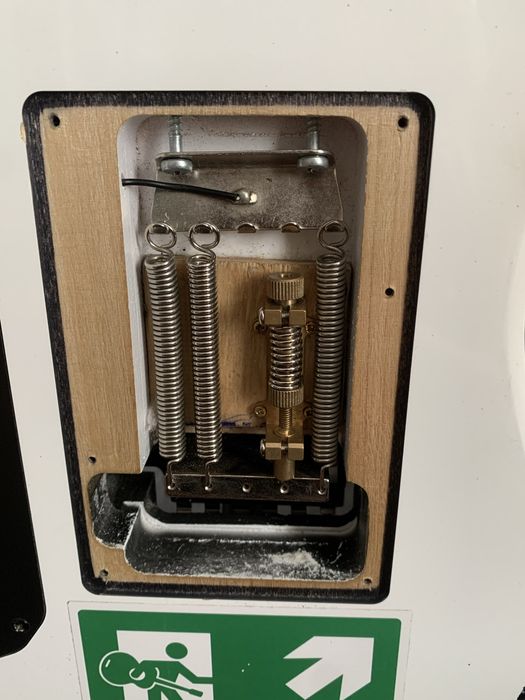 Електрогітара Jackson JS32 Kelly Snow White