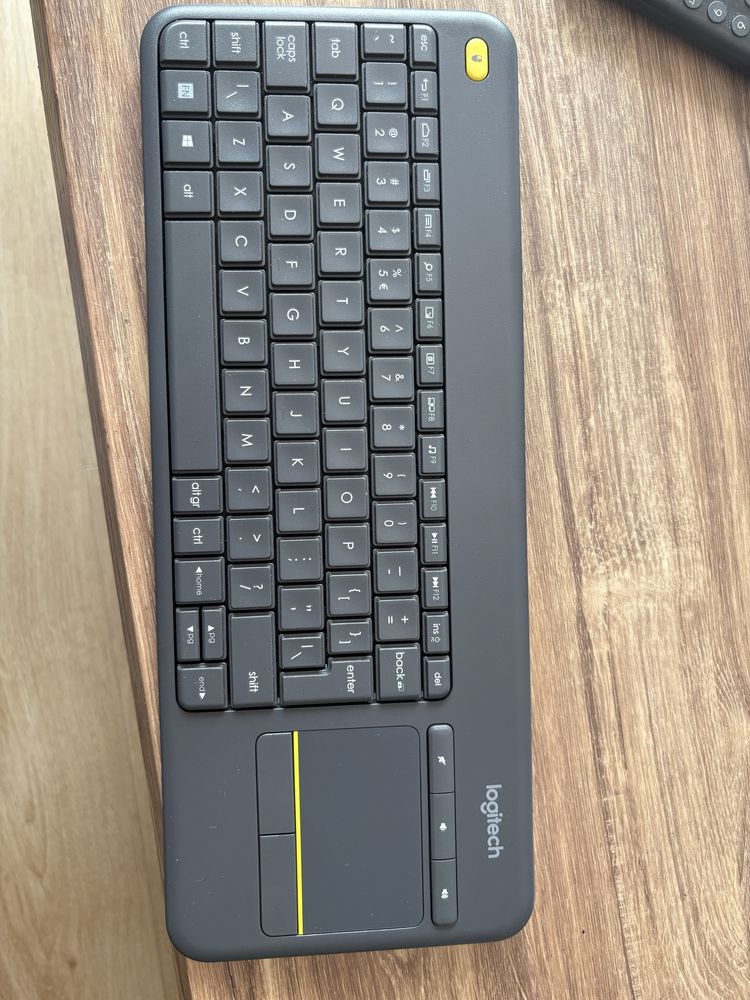 Klawiatura bezprzewodowa Logitech K400 plus