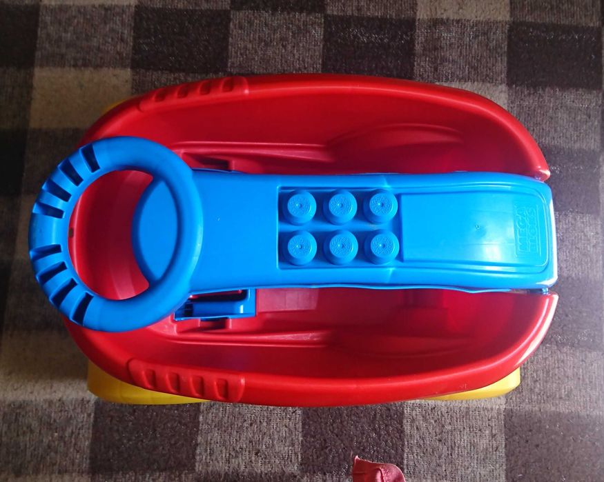Mega Bloks Wózek Fisher Price