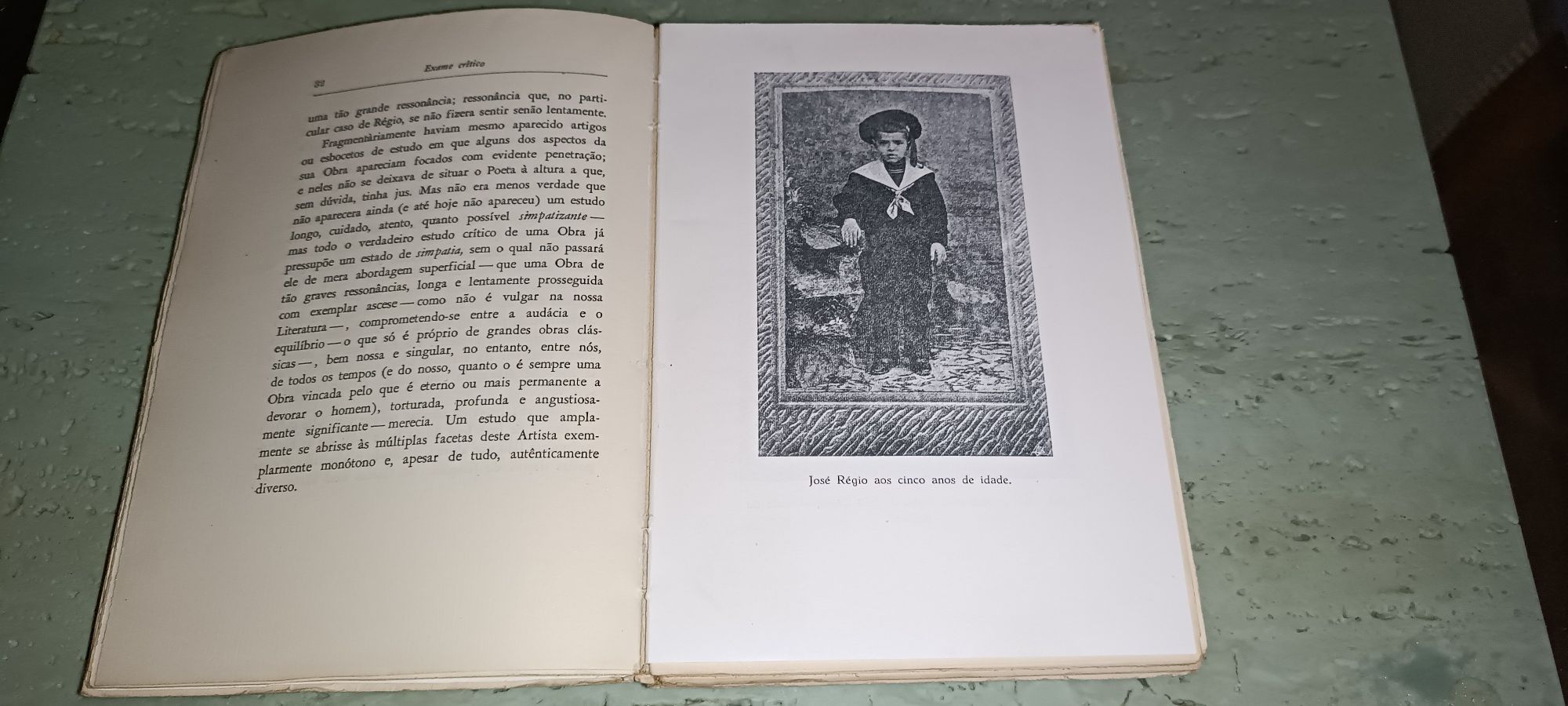 Antigo livro de 1957 Lisboa de José Régio