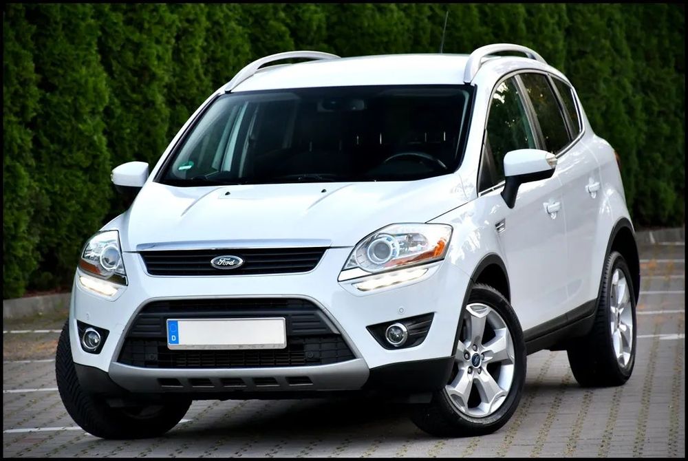 Ford Kuga 2.0TDCi 140KM 4X4 TITANIUM LIFT Ledy Skóry Navi Kamera Serwis zNiemiec