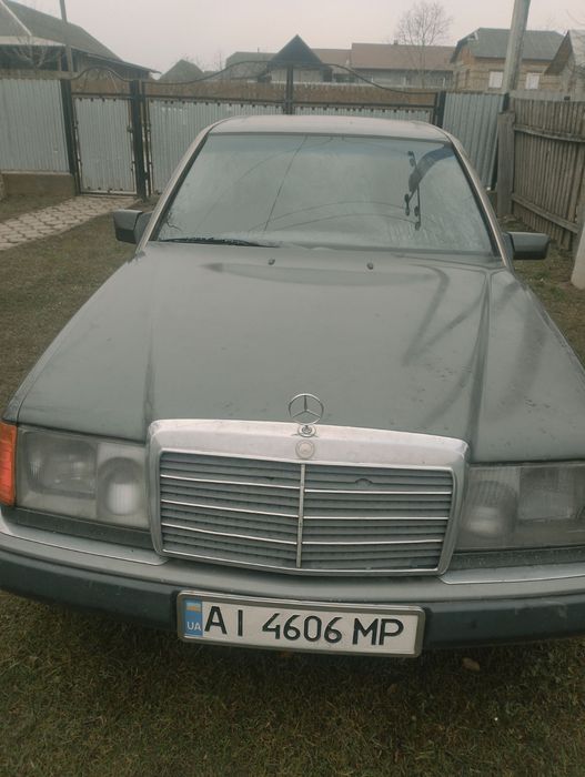 Продам 124 мерседеса