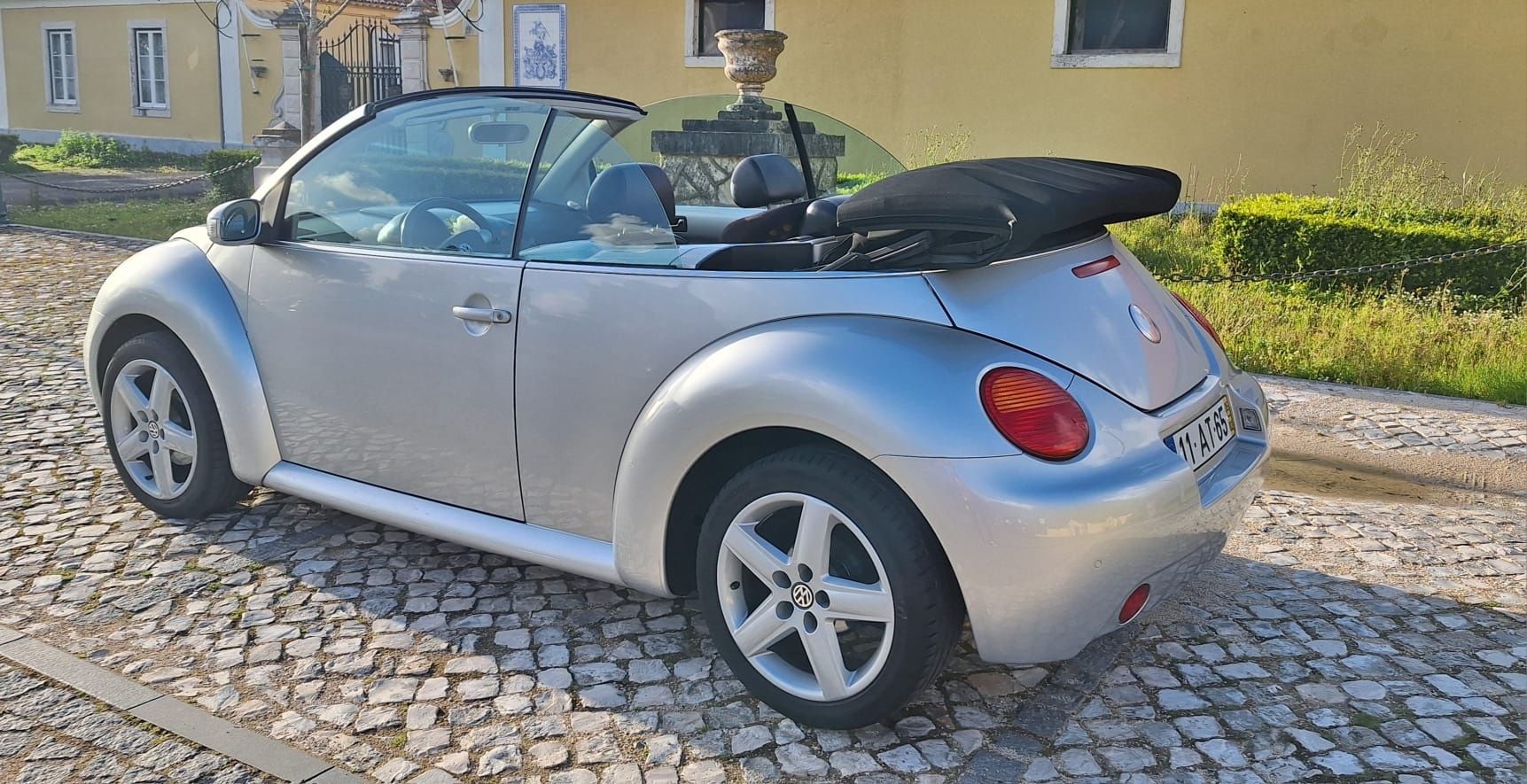 New beetle cabriolet