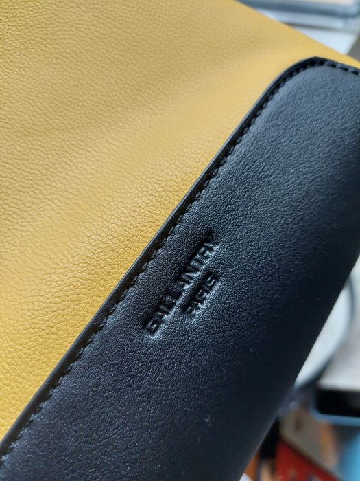 Mała torebka #koło #black #top