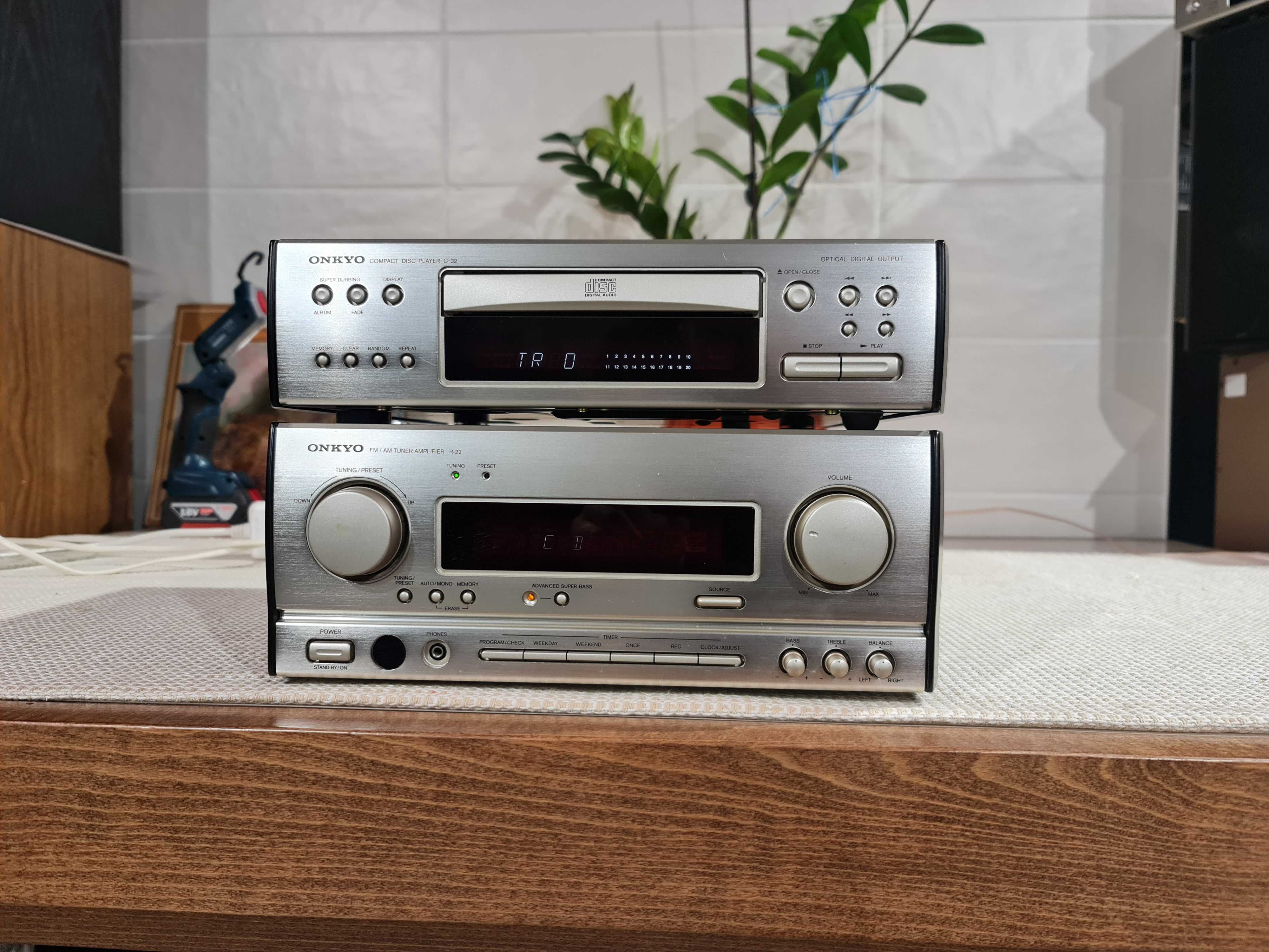 Японська двійка Onkyo HiFi