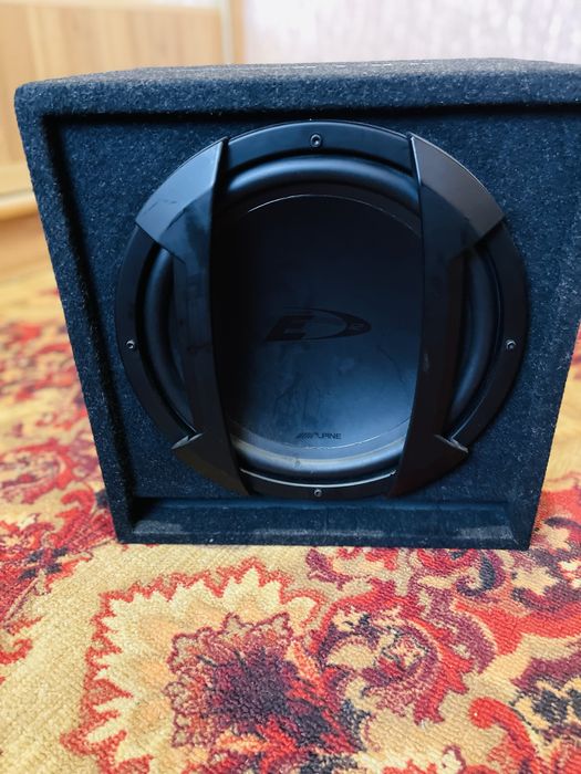 Продам Потужний Сабвуфер Alpine SBE-1244BR (12 дюймів)