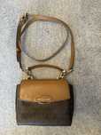 Elegancka torebka Michael Kors z logo crossbody