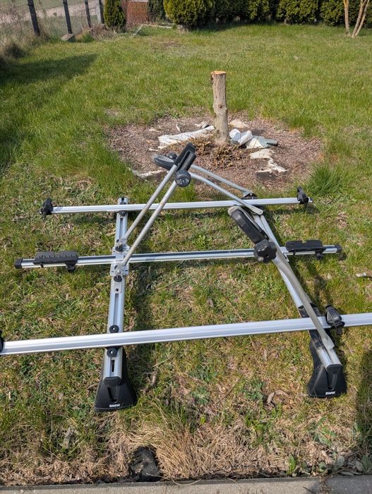 BMW 5G T jużF07 Bagażnik plus mocowania do trzech rowerów