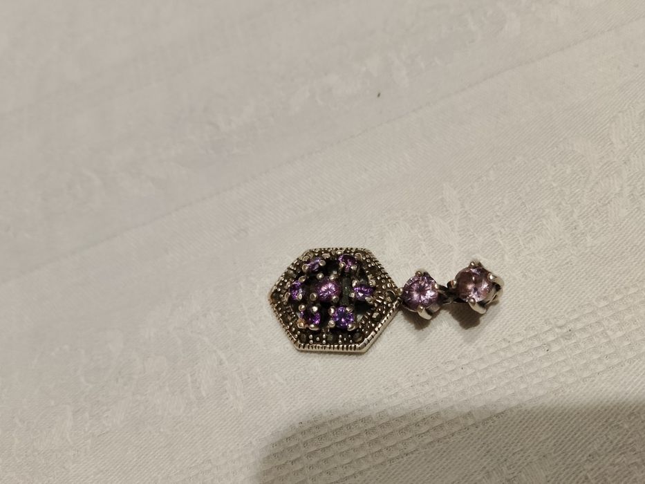 Zabytkowy wisior wintage z ametystami próba 925