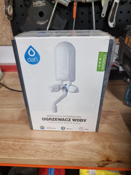 Podgrzewacz Dafi przepływowy 3.7kw