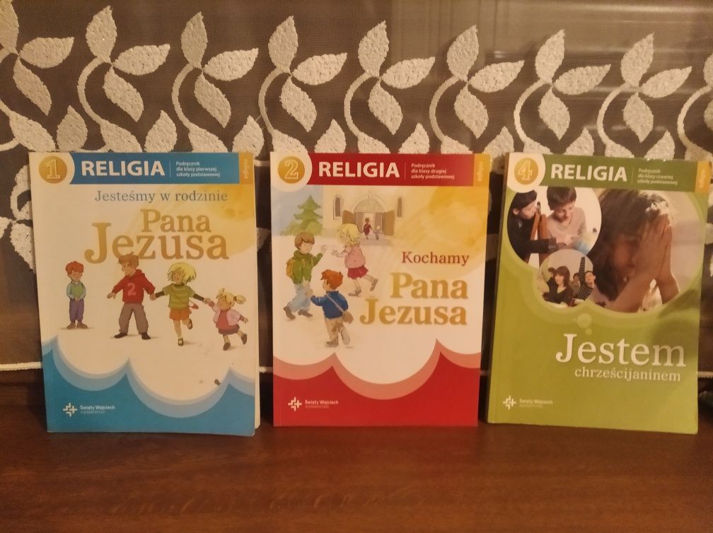 OKAZJA! pakiet podręczników do religii do klasy 1,2,4 szkoły pods.