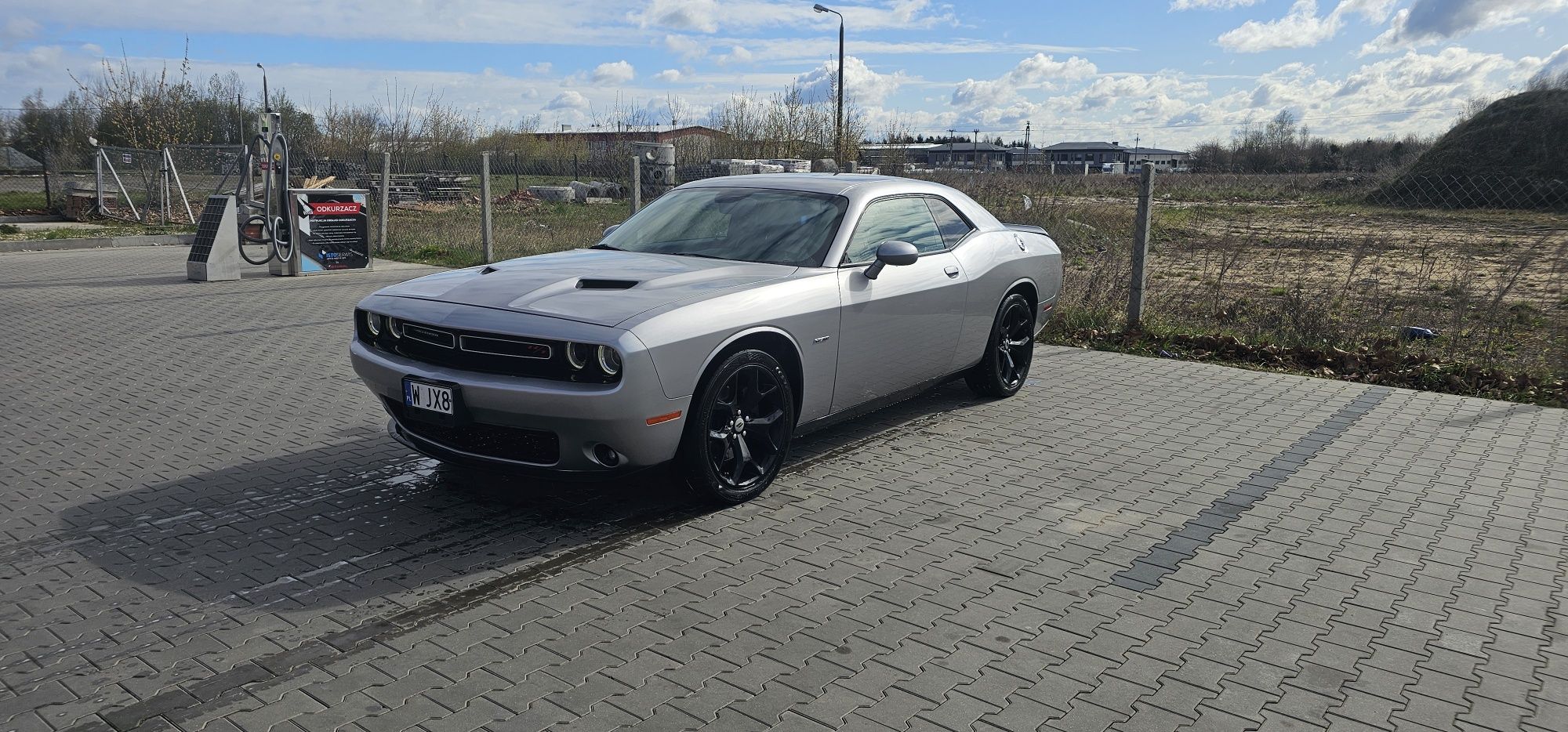 Dodge Challenger 5.7 hemi