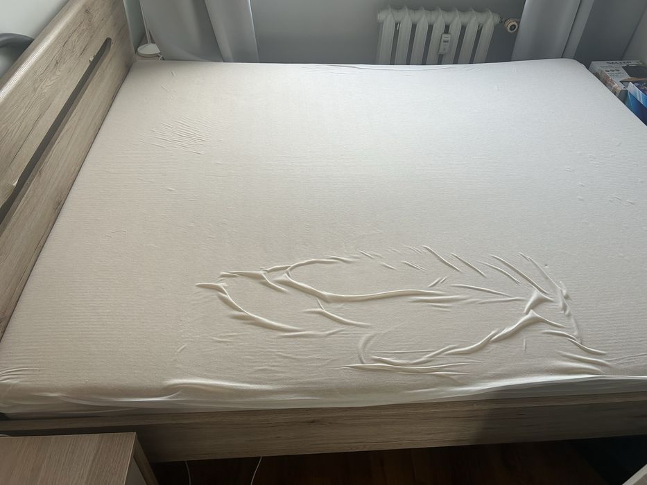 Materac piankowy oddam za dwie kawy !!