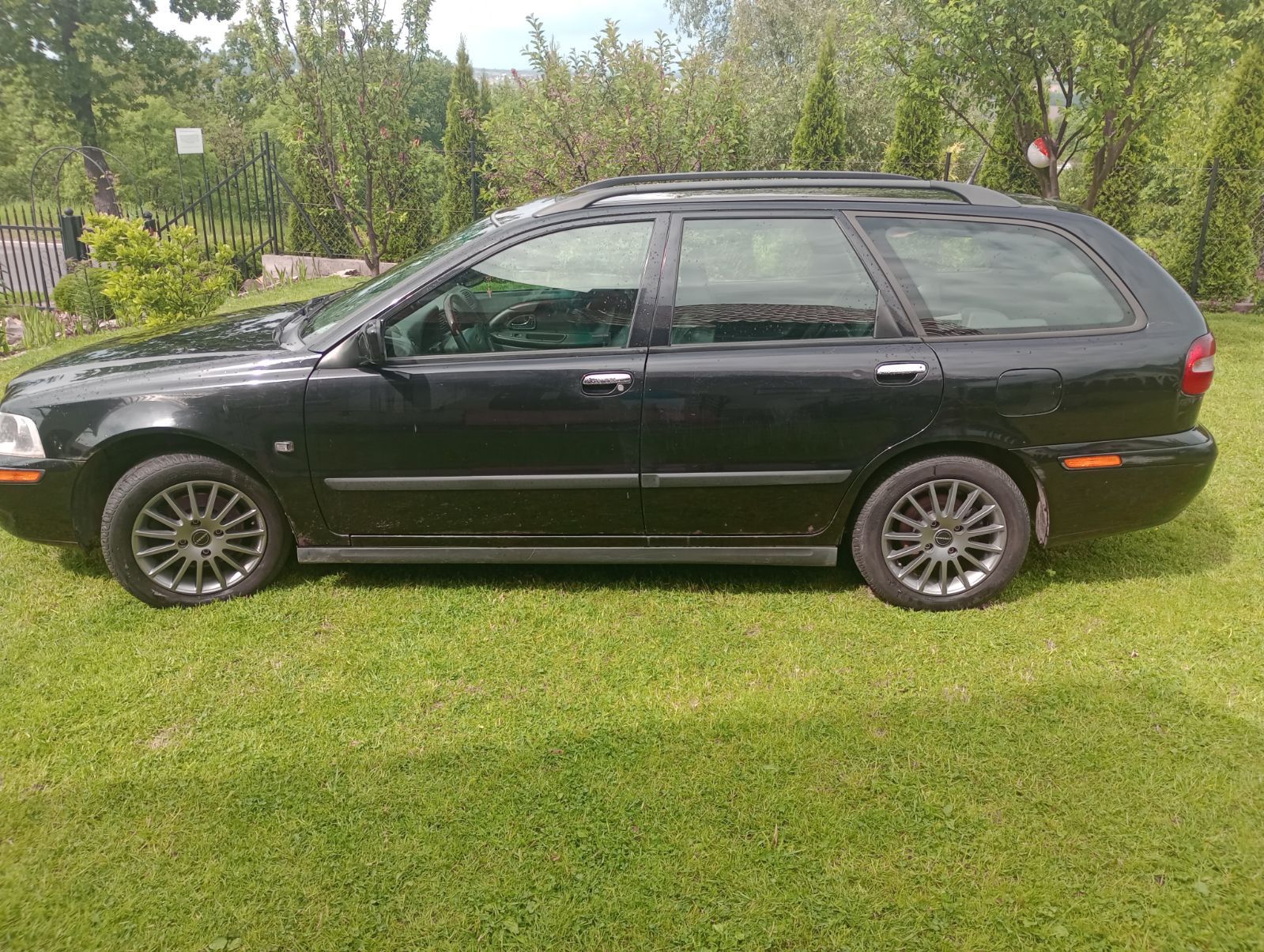 Volvo v40 2002r gaz 163 km