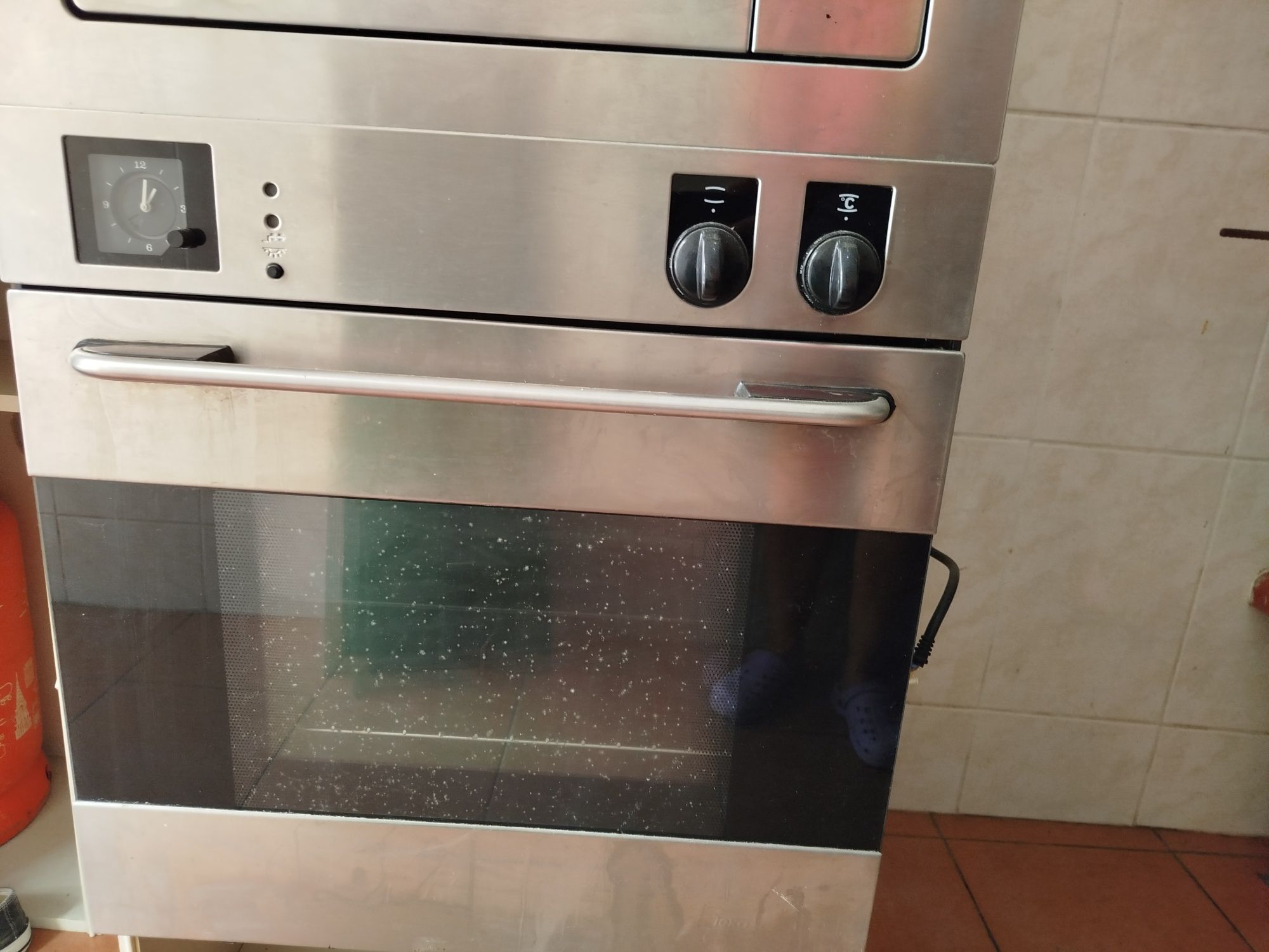 Vendo forno e microondas se e castrar da marca Teka