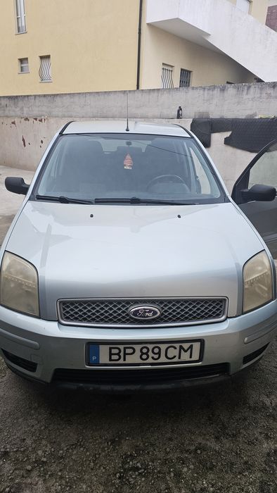 Ford Fusion + 1.6 16V