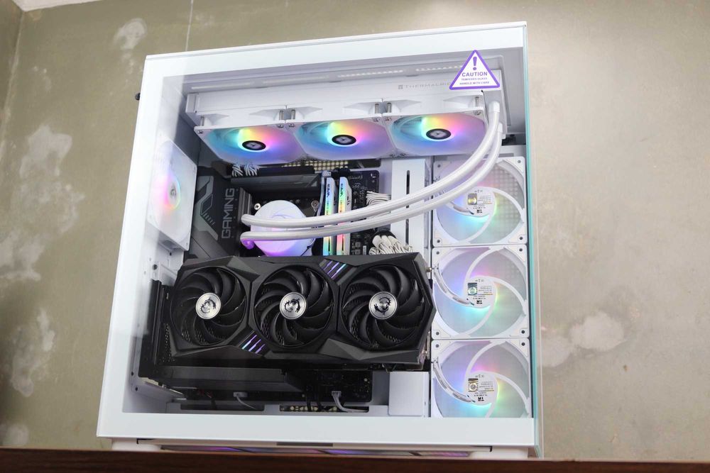 PC Gaming 4K | RTX 3090 24GB / I9 14900K / 32GB DDR5 / 2TB SSD / RGB