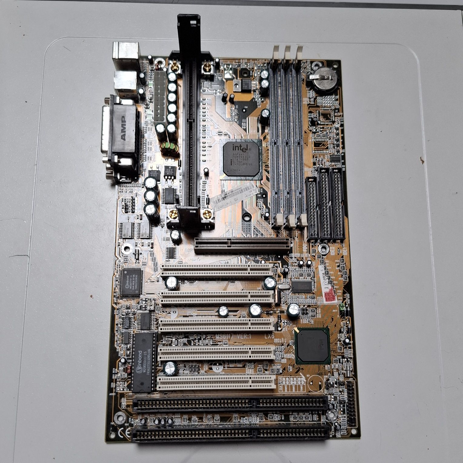 Płyta główna MSI MS6117 LX6 440LX slot 1 Optimus retro pc