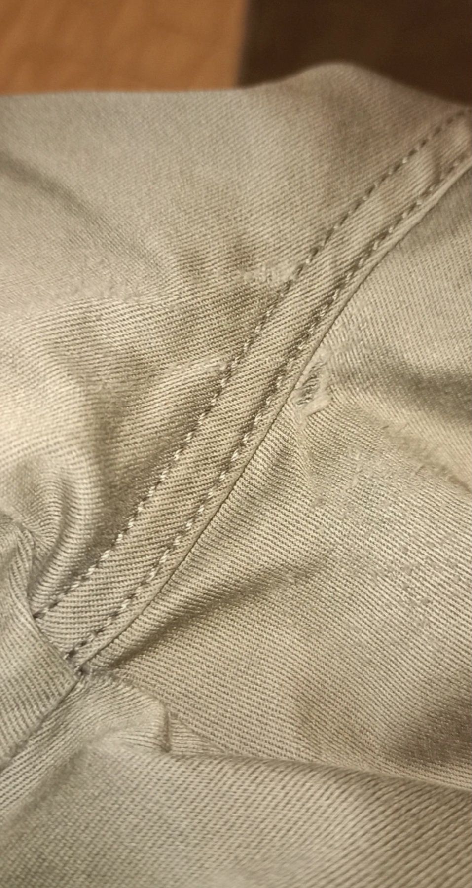 Szare męskie spodnie materiałowe chinosy klasyczne Bytom M