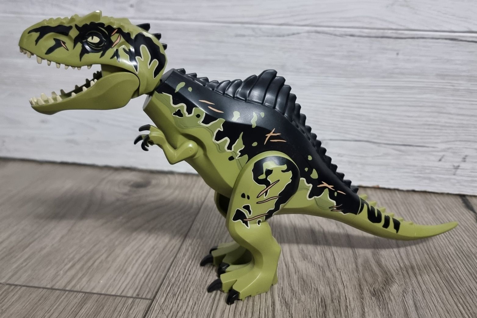 Lego Jurassic World Gigantozaur oraz Carnotaur Lego