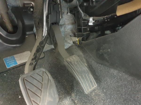 Pedal do acelerador SUZUKI Vitara (LY)