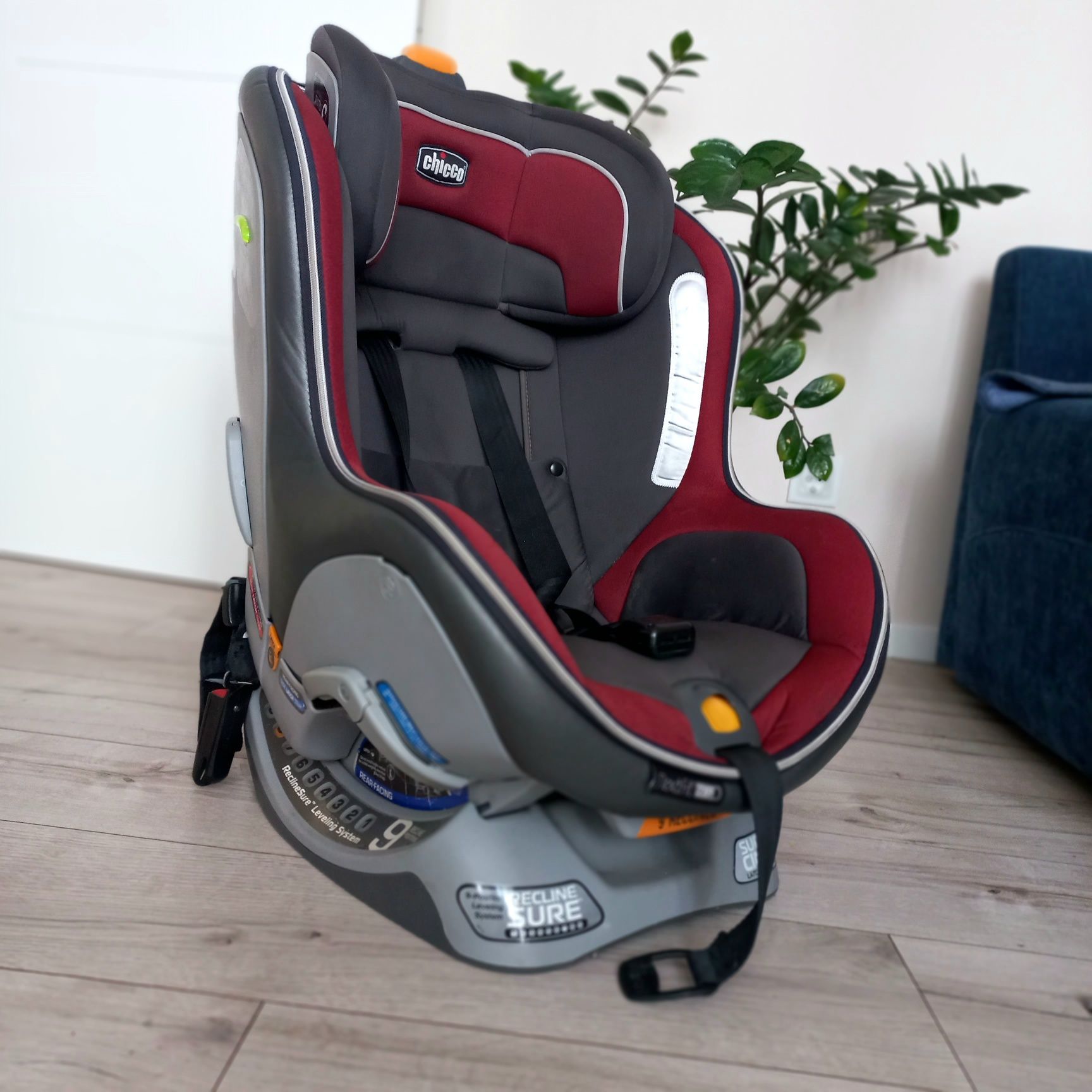 Автокрісло chicco Nextflit