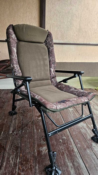Fotel Nash Indulgence Hi Back Auto Reclining Chair Camo