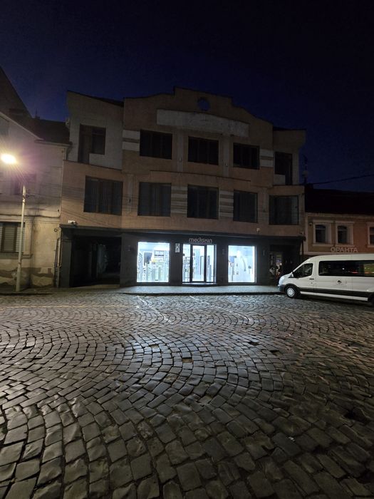 Оренда офісного приміщення в центрі Ужгорода — вул. Феденця