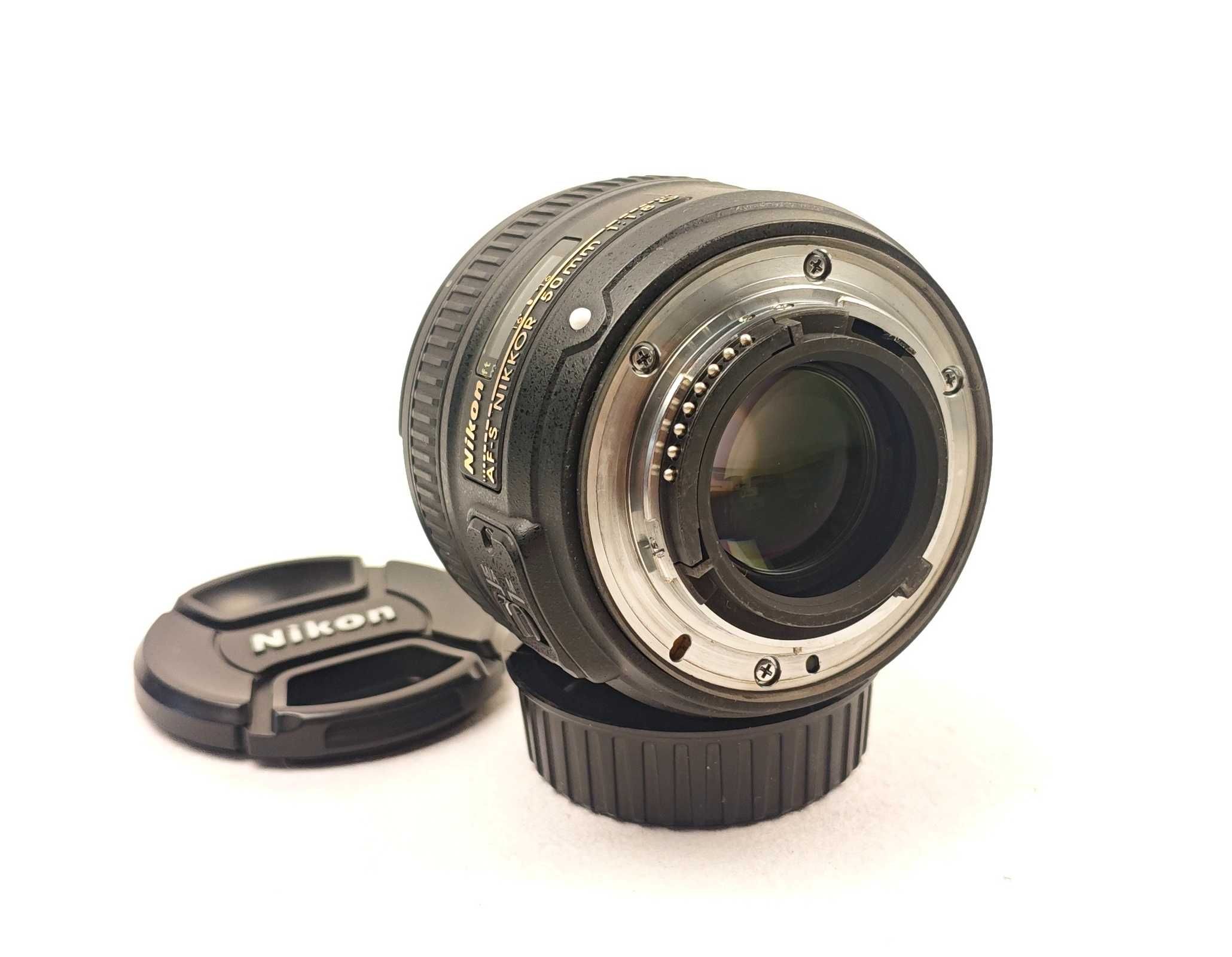 Cвітлосильний портретний об'єктив Nikon AF-S Nikkor 50mm f/1.8G