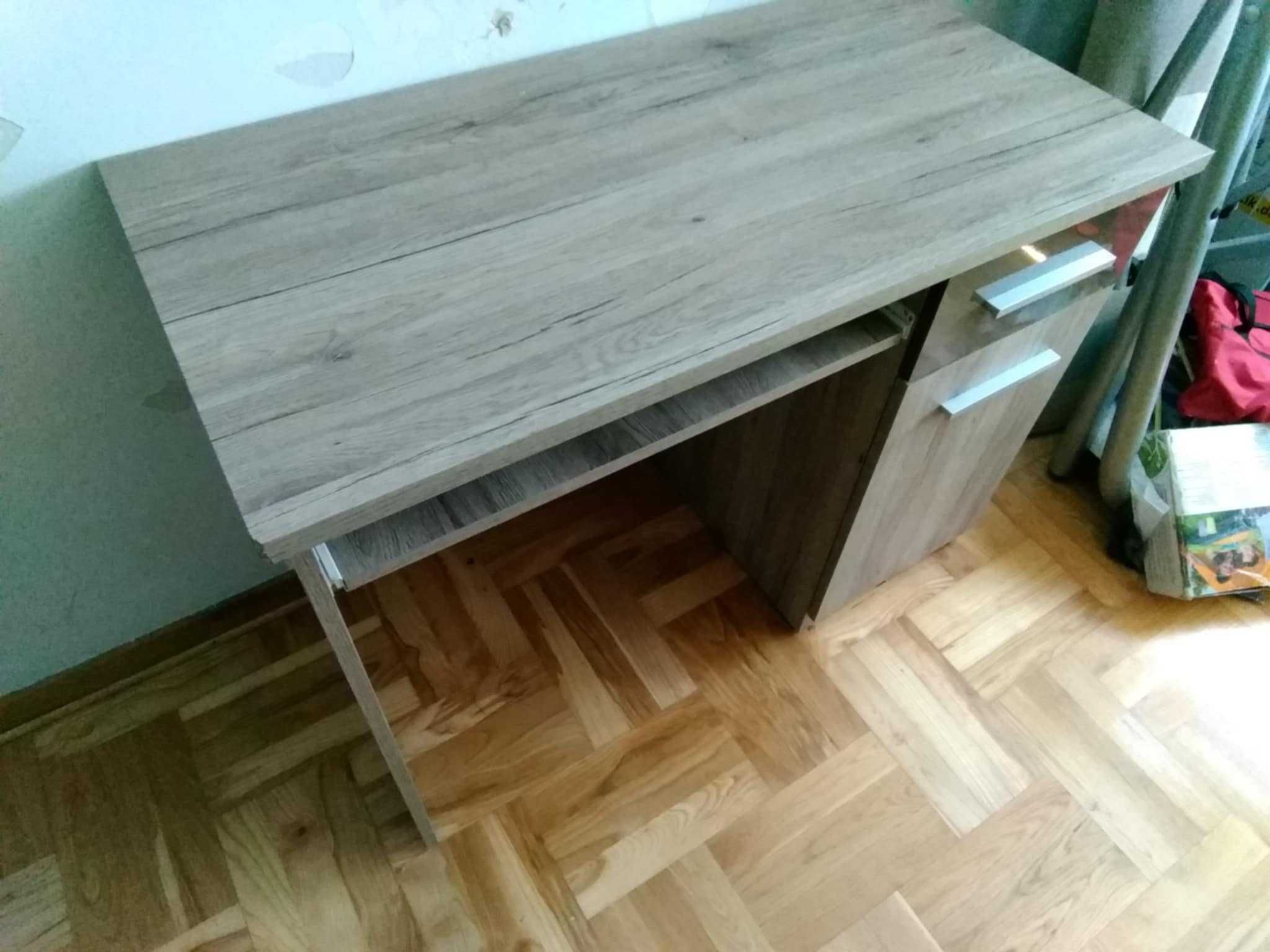 Biurko 1 drzwi 1 szuflada 100 x 76 x 50 (szer. x wys. x gł.)