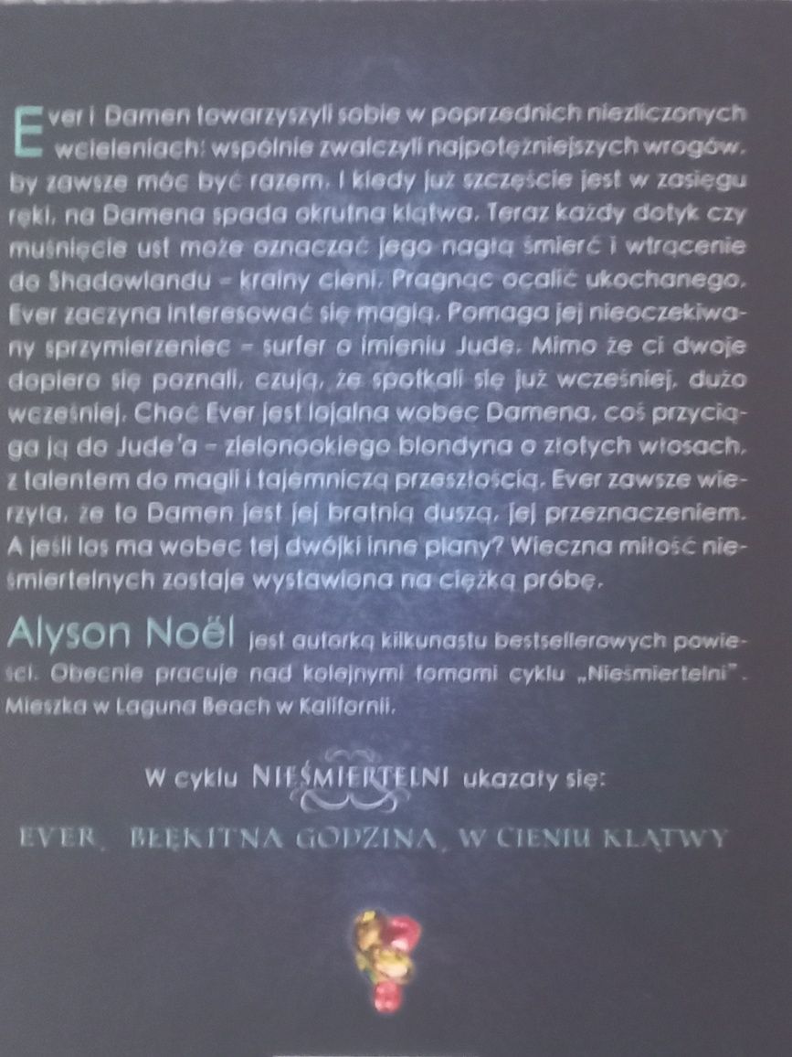 W cieniu klątwy       .